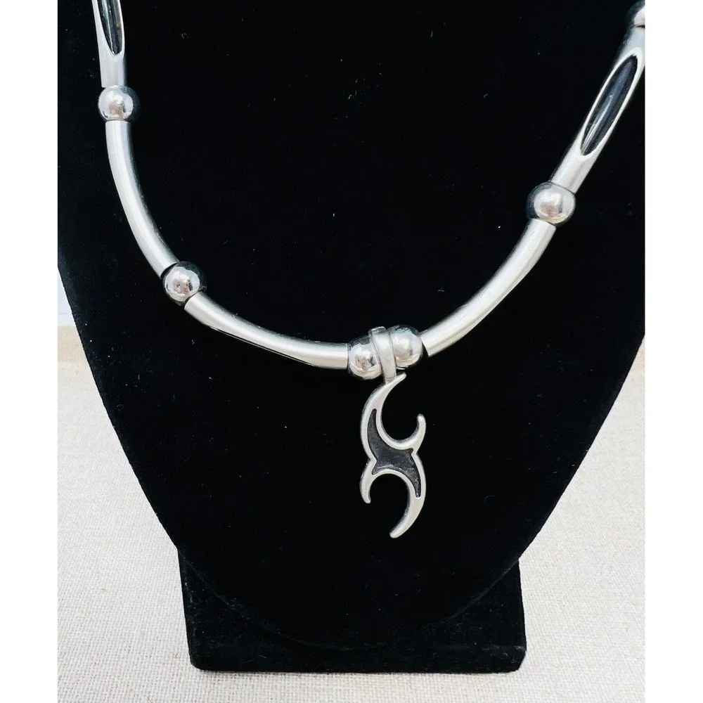 Y2K Mens Tribal Flame Pendant Necklace Silver Tone Bar Link Choker Biker Grunge